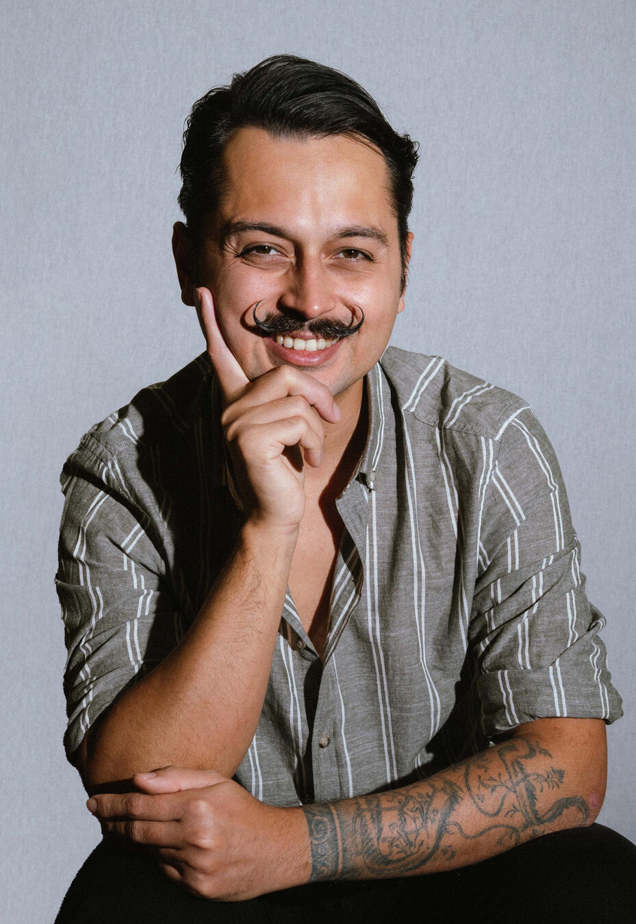 After many years in the F&B industry, I eventually made the decision to step away and set out on a completely different path. I’ve been passionate about photography for more than 10 years – learning, experimenting and trusting my instincts along the way. A